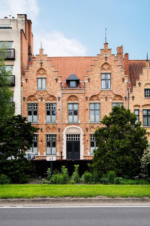 B&B Charming Brugge Bagian luar foto